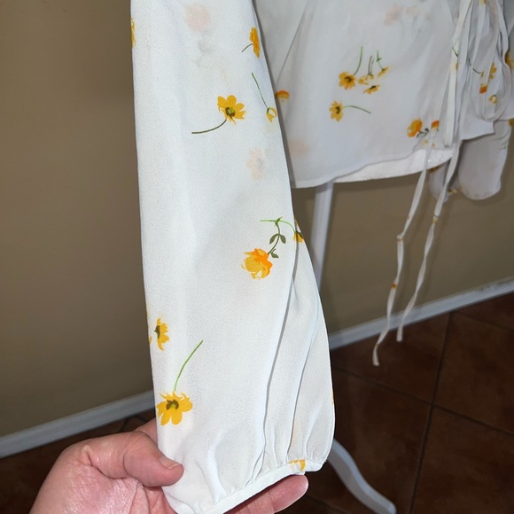 Aritzia Wilfred Lilia blouse Size Large - Picture 5 of 10